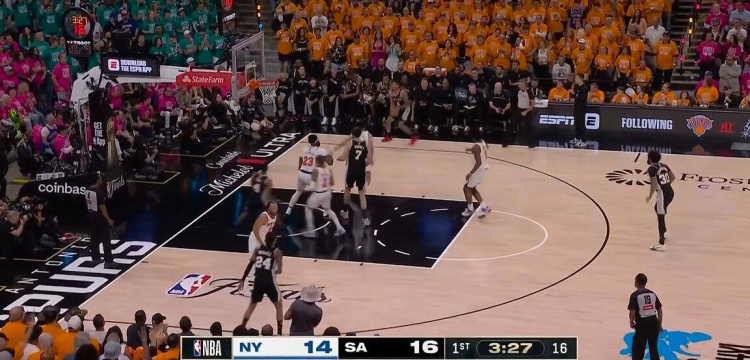 开云体育APP-顶级货！哈珀外线三分开火还能中 个人连得8分&amp;分差来到5分